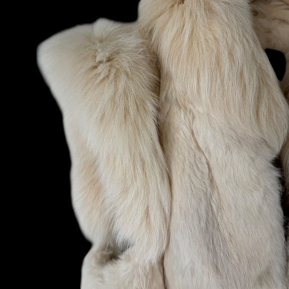 GDT Too NWOT Vintage Cream Rabbit Fur Vest Sz M - Picture 3 of 9